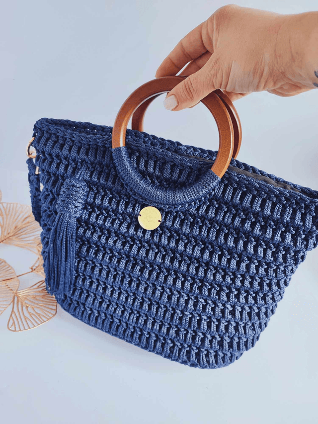 Sac à main bohème chic en crochet – modèle Valentina avec poignée bois & bandoulière tressée