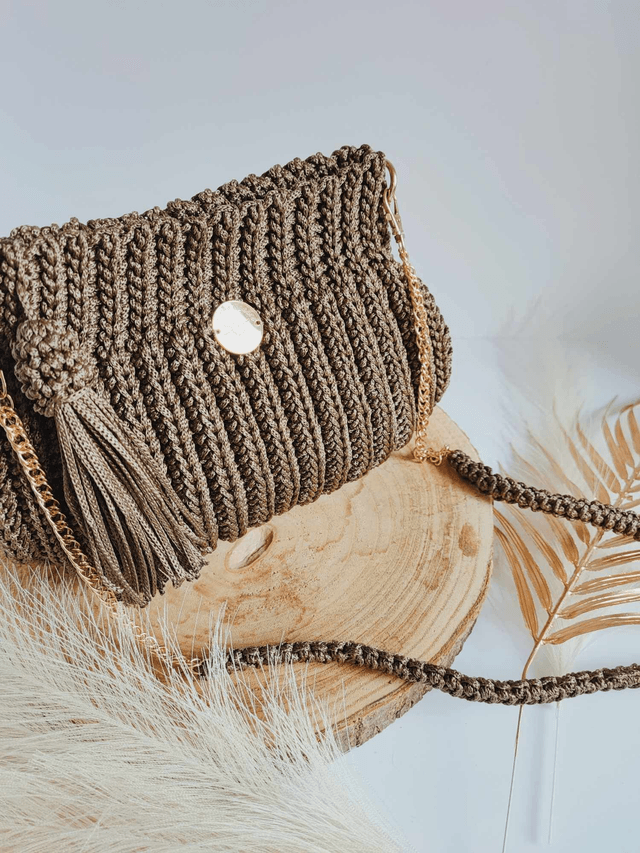 Sac en crochet fait main – Élégance naturelle en vert olive