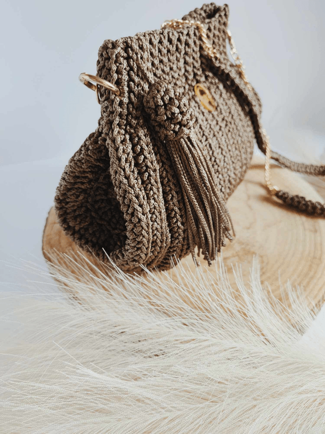 Sac en crochet fait main – Élégance naturelle en vert olive