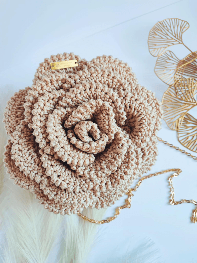 Sac à Main en Forme de Rose en Crochet Flora. Sac à bandoulière en crochet. Élégant et Unique 