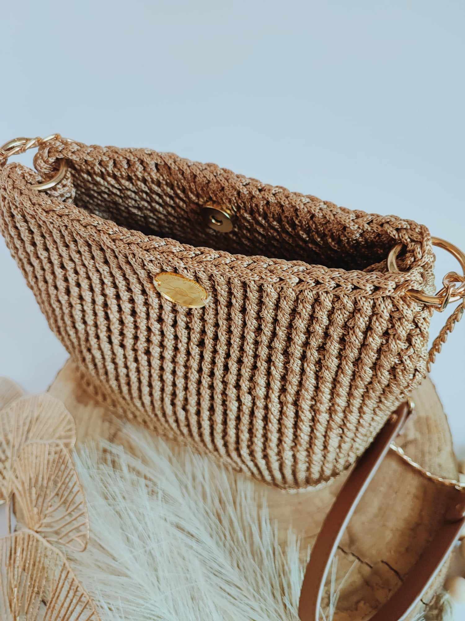 Sac Anaïs – beige doré en crochet fait main