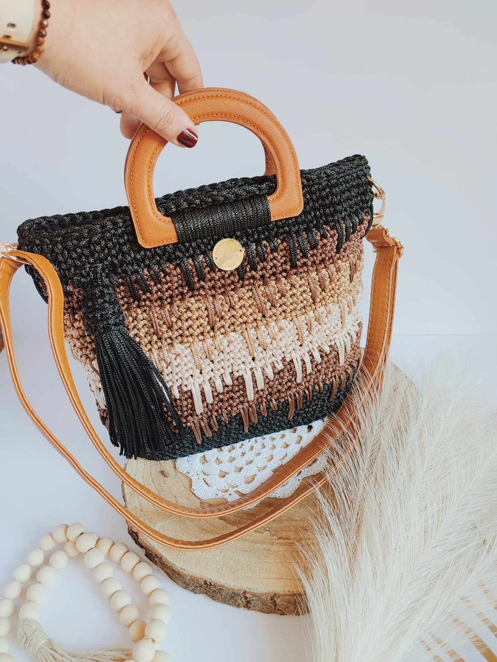 Sac Siena – sac à main crocheté à la main, tons noir, marron et beige avec anses en cuir végan
