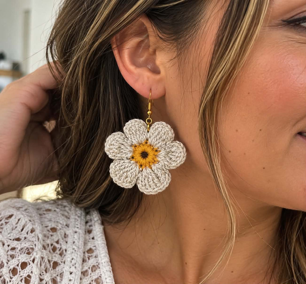 Boucles d’oreilles fleur en crochet Lily – Fait main