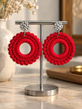 Boucles d’oreilles en crochet Muse – Rouge, fait main
