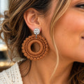 Boucles d’oreilles en crochet Muse – Camel, fait main