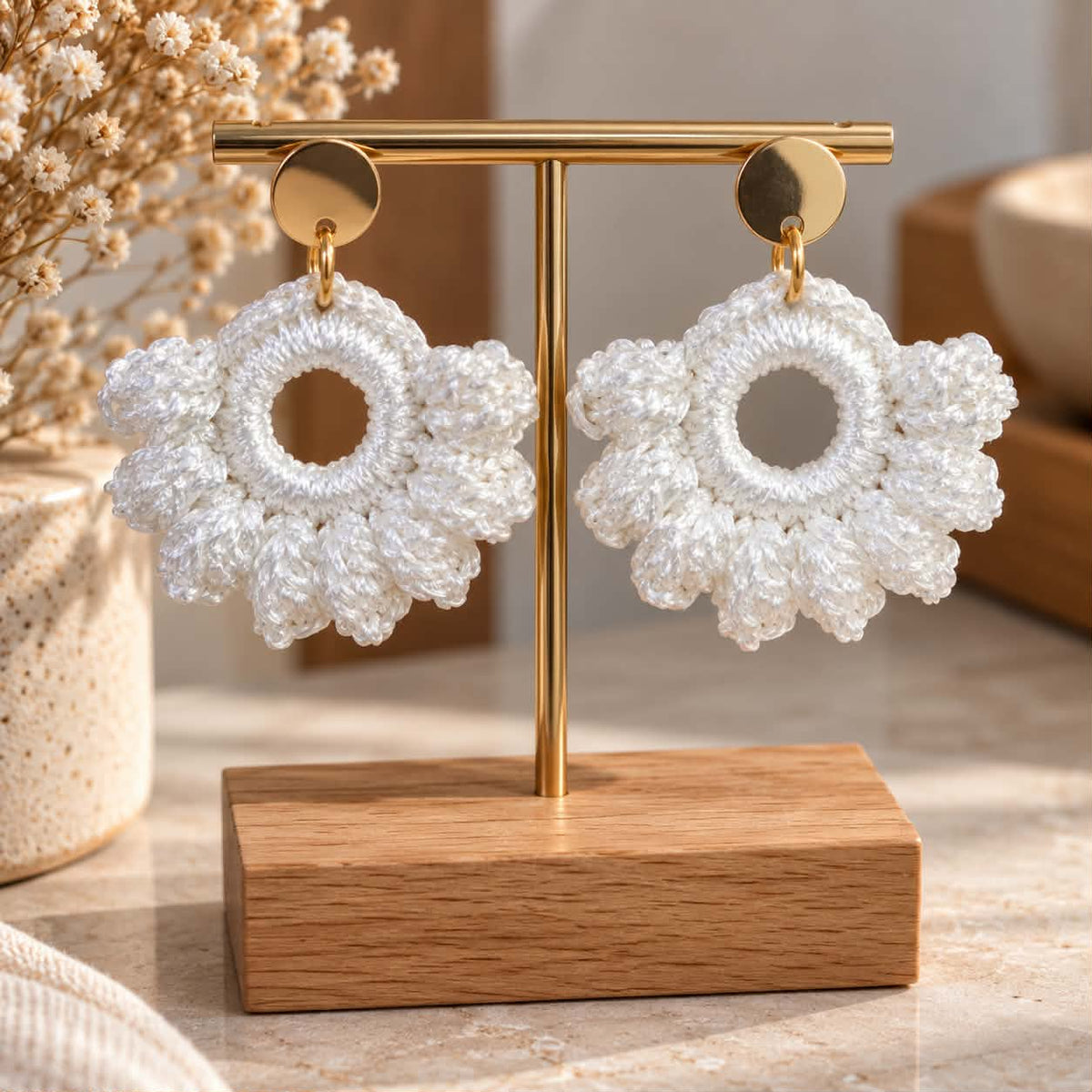 Boucles d’oreilles en crochet Zara – Blanc, fait main