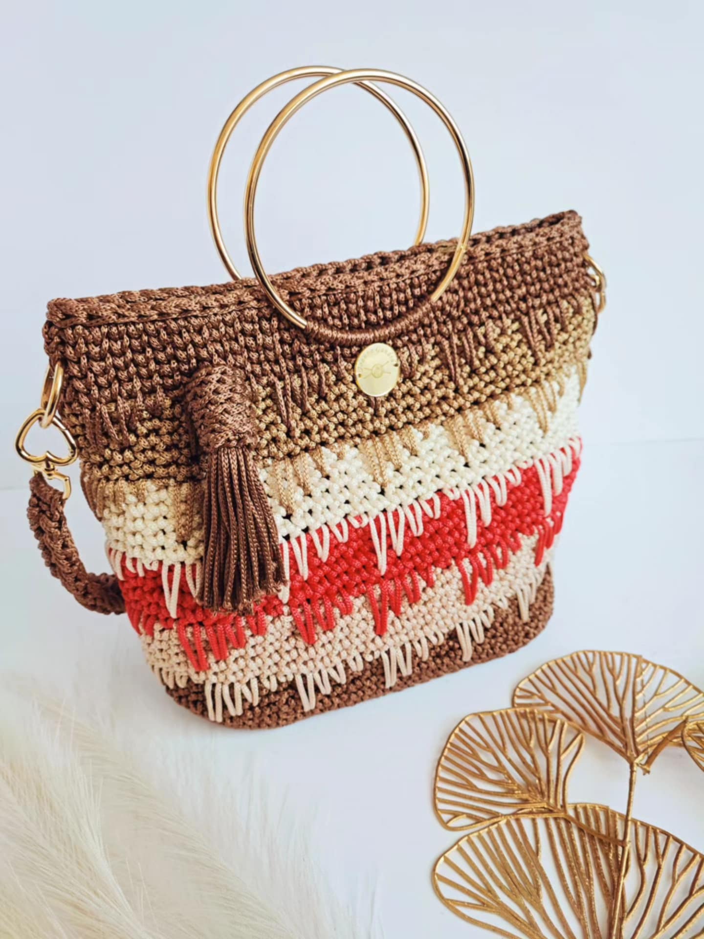 Sac Siena – sac à main crocheté à la main, aux nuances terre, rouge et or